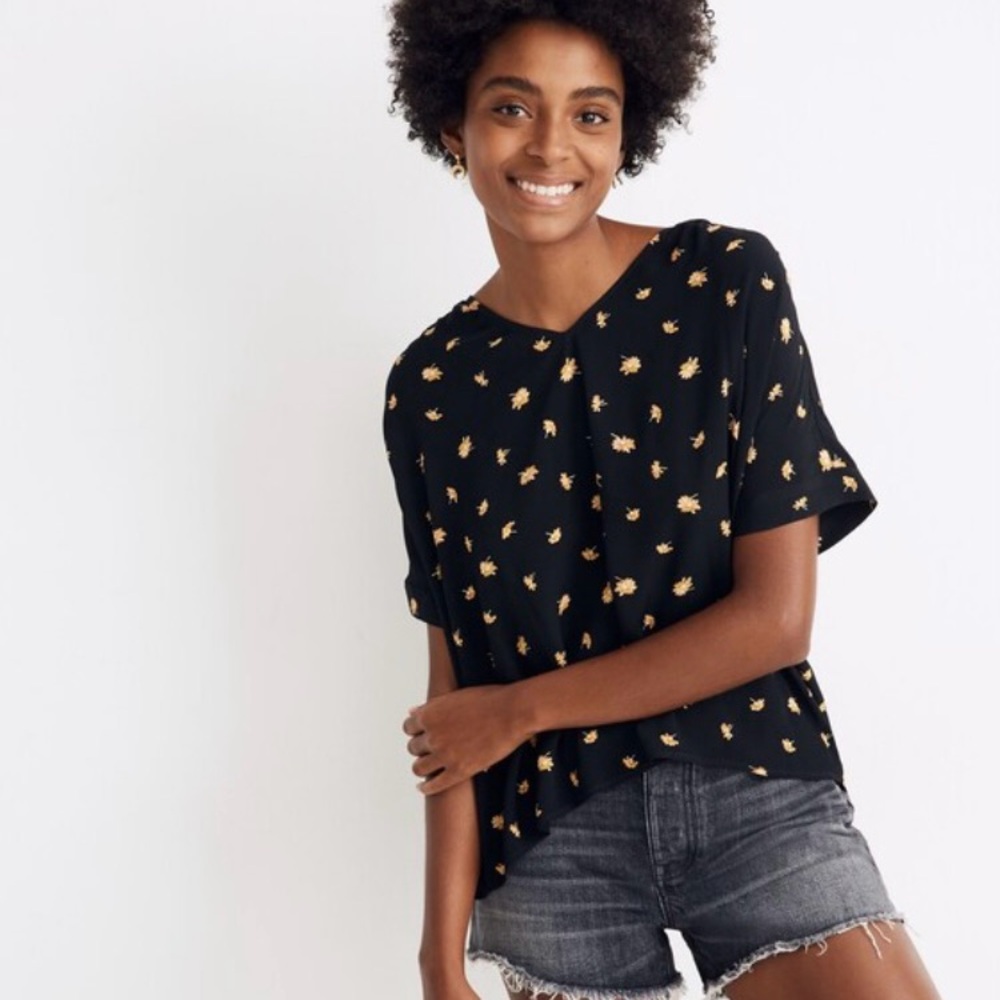 EUC Madewell Drapery V-Neck Button Back Top